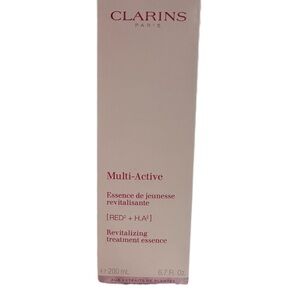 Clarins Multi-Active Revitalizing Treatment Essence